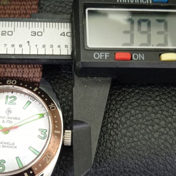 Vintage 1973  Henri Sandoz Manual Mens Silver Watch W/Nato Strap - Picture 7 of 9